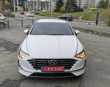Белый Хендай Соната, объемом двигателя 2 л и пробегом 121 тыс. км за 19900 $, фото 3 на Automoto.ua
