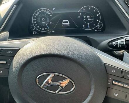 Белый Хендай Соната, объемом двигателя 1.6 л и пробегом 31 тыс. км за 25985 $, фото 7 на Automoto.ua
