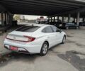 Белый Хендай Соната, объемом двигателя 2 л и пробегом 121 тыс. км за 19900 $, фото 2 на Automoto.ua