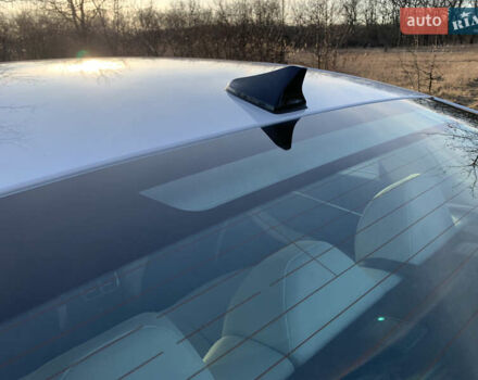 Белый Хендай Соната, объемом двигателя 2 л и пробегом 20 тыс. км за 27800 $, фото 44 на Automoto.ua