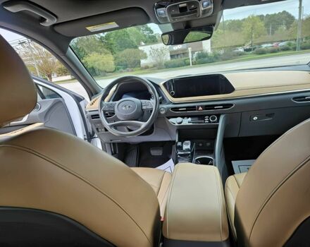 Белый Хендай Соната, объемом двигателя 1.6 л и пробегом 23 тыс. км за 9000 $, фото 9 на Automoto.ua