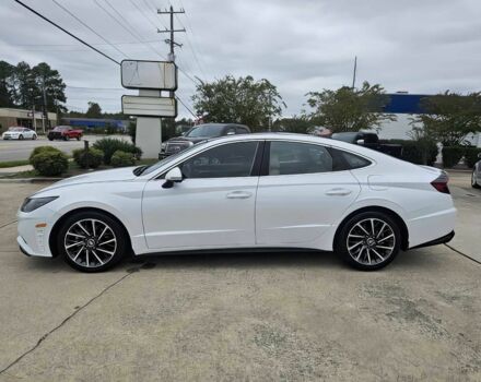 Белый Хендай Соната, объемом двигателя 1.6 л и пробегом 23 тыс. км за 9000 $, фото 3 на Automoto.ua