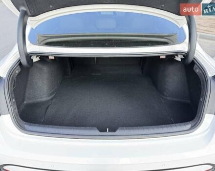 Белый Хендай Соната, объемом двигателя 2 л и пробегом 26 тыс. км за 25000 $, фото 66 на Automoto.ua