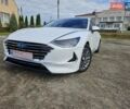 Белый Хендай Соната, объемом двигателя 2 л и пробегом 45 тыс. км за 28900 $, фото 1 на Automoto.ua