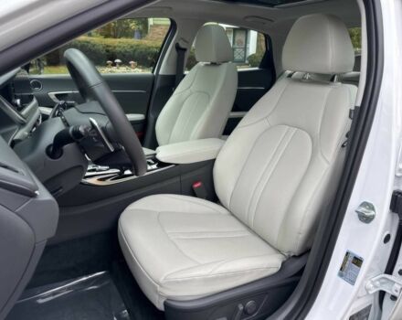 Белый Хендай Соната, объемом двигателя 1.6 л и пробегом 12 тыс. км за 4200 $, фото 6 на Automoto.ua