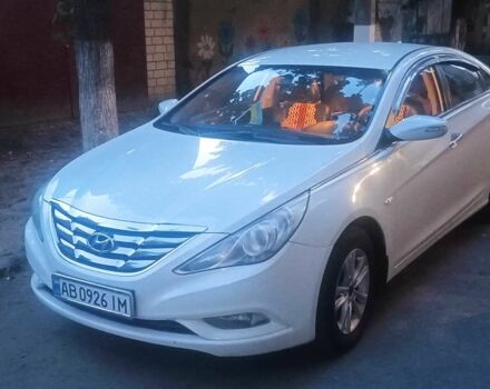 Белый Хендай Соната, объемом двигателя 2 л и пробегом 3 тыс. км за 8500 $, фото 1 на Automoto.ua