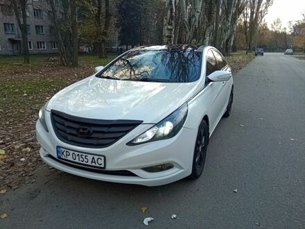 Білий Хендай Соната, об'ємом двигуна 0 л та пробігом 218 тис. км за 6800 $, фото 1 на Automoto.ua