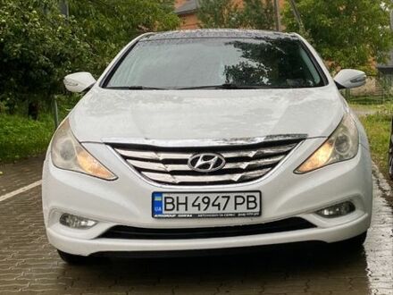 Белый Хендай Соната, объемом двигателя 2 л и пробегом 23 тыс. км за 7000 $, фото 1 на Automoto.ua