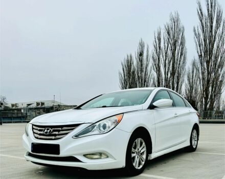 Белый Хендай Соната, объемом двигателя 0 л и пробегом 170 тыс. км за 7500 $, фото 1 на Automoto.ua