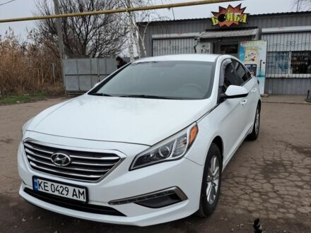 Білий Хендай Соната, об'ємом двигуна 2.4 л та пробігом 100 тис. км за 7850 $, фото 1 на Automoto.ua