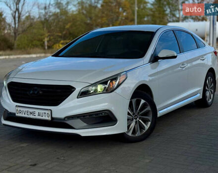 Хендай Соната 2014 у Дніпро (Дніпропетровську) на Automoto.ua Білий Хендай Соната, об'ємом двигуна 2.36 л та пробігом 160 тис. км за 9599 $, фото 1 на Automoto.ua
