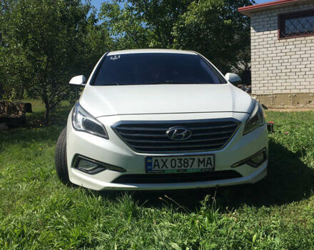 Білий Хендай Соната, об'ємом двигуна 2 л та пробігом 360 тис. км за 8500 $, фото 1 на Automoto.ua