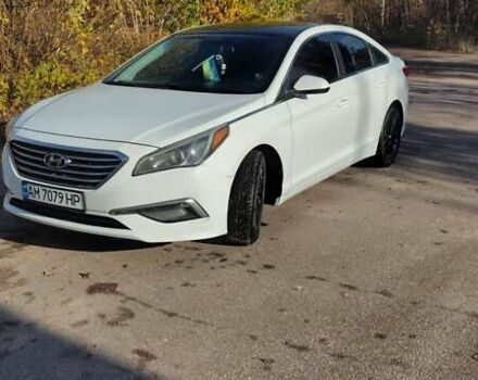 Хендай Соната 2014 у Черняхове на Automoto.ua Білий Хендай Соната, об'ємом двигуна 2.36 л та пробігом 220 тис. км за 8100 $, фото 1 на Automoto.ua
