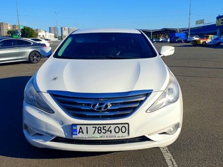 Білий Хендай Соната, об'ємом двигуна 2 л та пробігом 0 тис. км за 6400 $, фото 1 на Automoto.ua