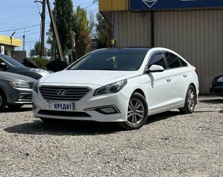 Білий Хендай Соната, об'ємом двигуна 2.4 л та пробігом 190 тис. км за 9550 $, фото 1 на Automoto.ua