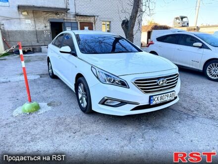 Хендай Соната 2015 в Харькове на Automoto.ua Белый Хендай Соната, объемом двигателя 20 л и пробегом 242 тыс. км за 8999 $, фото 1 на Automoto.ua