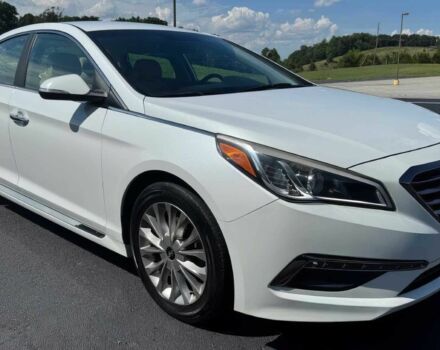 Хендай Соната 2015 в Львове на Automoto.ua Белый Хендай Соната, объемом двигателя 2.4 л и пробегом 75 тыс. км за 1800 $, фото 1 на Automoto.ua