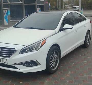 Хендай Соната 2016 у Запоріжжя на Automoto.ua Білий Хендай Соната, об'ємом двигуна 2.36 л та пробігом 141 тис. км за 12000 $, фото 1 на Automoto.ua