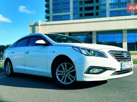 Хендай Соната 2016 в Днепре (Днепропетровске) на Automoto.ua Белый Хендай Соната, объемом двигателя 2 л и пробегом 412 тыс. км за 9999 $, фото 1 на Automoto.ua