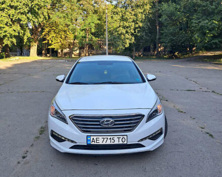 Білий Хендай Соната, об'ємом двигуна 1.59 л та пробігом 181 тис. км за 9500 $, фото 1 на Automoto.ua