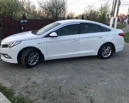 Білий Хендай Соната, об'ємом двигуна 1.9 л та пробігом 300 тис. км за 9000 $, фото 1 на Automoto.ua