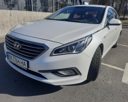 Белый Хендай Соната, объемом двигателя 2 л и пробегом 285 тыс. км за 9700 $, фото 1 на Automoto.ua