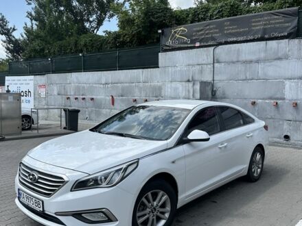 Білий Хендай Соната, об'ємом двигуна 2 л та пробігом 157 тис. км за 11200 $, фото 1 на Automoto.ua