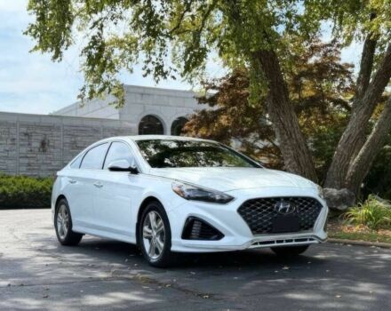 Білий Хендай Соната, об'ємом двигуна 2.4 л та пробігом 35 тис. км за 2900 $, фото 1 на Automoto.ua