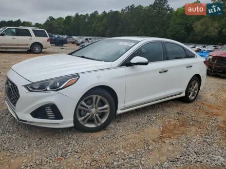 Белый Хендай Соната, объемом двигателя 2.4 л и пробегом 97 тыс. км за 2000 $, фото 1 на Automoto.ua