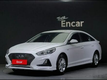 Хендай Соната 2018 в Львове на Automoto.ua Белый Хендай Соната, объемом двигателя 2 л и пробегом 154 тыс. км за 11700 $, фото 1 на Automoto.ua
