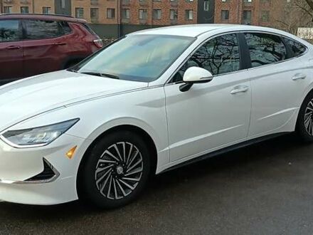 Білий Хендай Соната, об'ємом двигуна 2 л та пробігом 43 тис. км за 23550 $, фото 1 на Automoto.ua