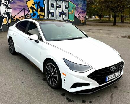 Белый Хендай Соната, объемом двигателя 1.6 л и пробегом 55 тыс. км за 21400 $, фото 1 на Automoto.ua