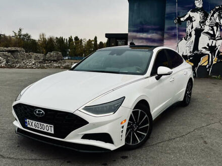 Хендай Соната 2020 в Харькове на Automoto.ua Белый Хендай Соната, объемом двигателя 1.6 л и пробегом 55 тыс. км за 21400 $, фото 1 на Automoto.ua