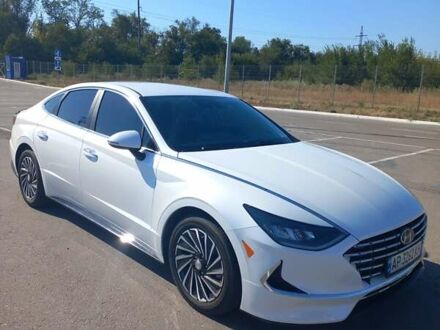 Білий Хендай Соната, об'ємом двигуна 2 л та пробігом 80 тис. км за 22000 $, фото 1 на Automoto.ua