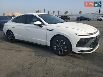 Хендай Соната 2024 у Кропивницькому (Кіровограді) на Automoto.ua Білий Хендай Соната, об'ємом двигуна 2.5 л та пробігом 34 тис. км за 26900 $, фото 1 на Automoto.ua