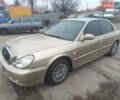 Бежевый Хендай Соната, объемом двигателя 2 л и пробегом 270 тыс. км за 1900 $, фото 6 на Automoto.ua