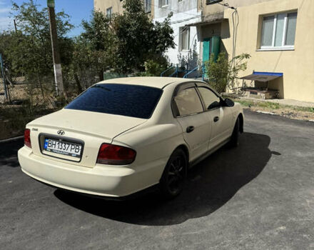 Бежевий Хендай Соната, об'ємом двигуна 2 л та пробігом 205 тис. км за 2600 $, фото 2 на Automoto.ua