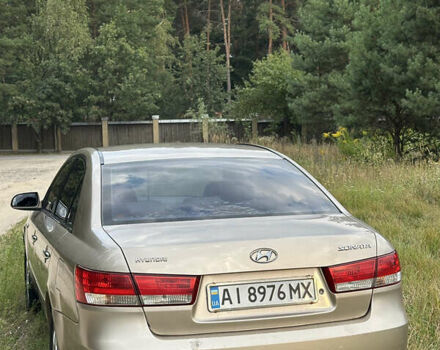 Бежевий Хендай Соната, об'ємом двигуна 2.36 л та пробігом 227 тис. км за 4700 $, фото 2 на Automoto.ua