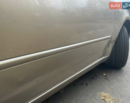 Бежевый Хендай Соната, объемом двигателя 2 л и пробегом 181 тыс. км за 4900 $, фото 4 на Automoto.ua