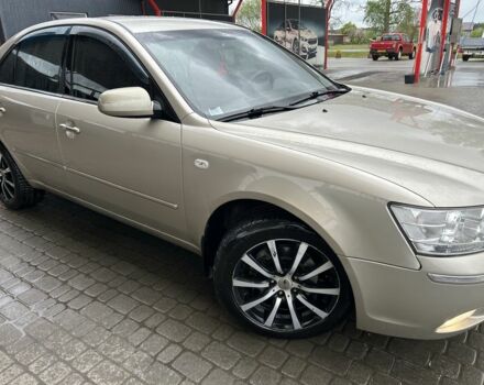 Хендай Соната 2008 у Яворове на Automoto.ua Бежевий Хендай Соната, об'ємом двигуна 2 л та пробігом 300 тис. км за 4600 $, фото 2 на Automoto.ua