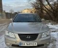 Бежевый Хендай Соната, объемом двигателя 2 л и пробегом 160 тыс. км за 6500 $, фото 2 на Automoto.ua
