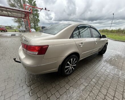 Хендай Соната 2008 у Яворове на Automoto.ua Бежевий Хендай Соната, об'ємом двигуна 2 л та пробігом 300 тис. км за 4600 $, фото 4 на Automoto.ua