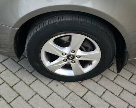 Бежевый Хендай Соната, объемом двигателя 2 л и пробегом 318 тыс. км за 6200 $, фото 11 на Automoto.ua