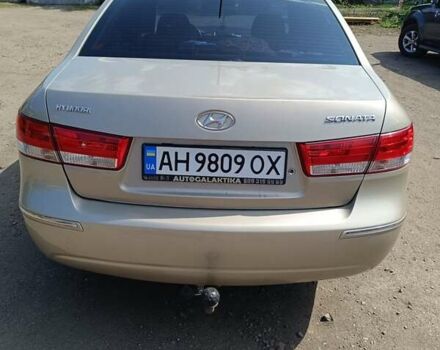 Бежевый Хендай Соната, объемом двигателя 2 л и пробегом 221 тыс. км за 5900 $, фото 3 на Automoto.ua