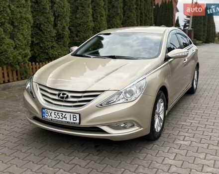 Бежевий Хендай Соната, об'ємом двигуна 2 л та пробігом 69 тис. км за 10750 $, фото 1 на Automoto.ua