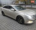 Бежевый Хендай Соната, объемом двигателя 2 л и пробегом 160 тыс. км за 5499 $, фото 3 на Automoto.ua