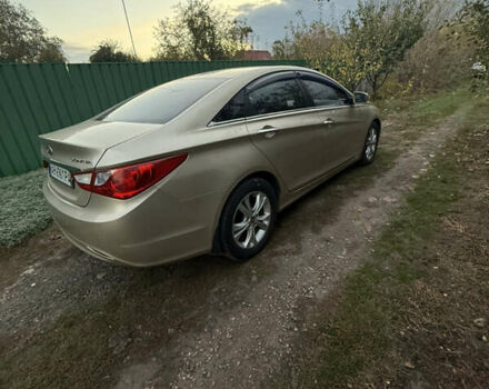 Бежевый Хендай Соната, объемом двигателя 2 л и пробегом 255 тыс. км за 7700 $, фото 9 на Automoto.ua
