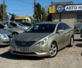 Бежевий Хендай Соната, об'ємом двигуна 2 л та пробігом 181 тис. км за 8600 $, фото 1 на Automoto.ua