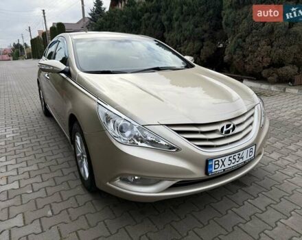 Бежевий Хендай Соната, об'ємом двигуна 2 л та пробігом 69 тис. км за 10750 $, фото 17 на Automoto.ua