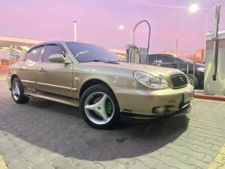 Хендай Соната 2003 в Белой Церкве на Automoto.ua Бежевый Хендай Соната, объемом двигателя 2 л и пробегом 312 тыс. км за 3800 $, фото 1 на Automoto.ua